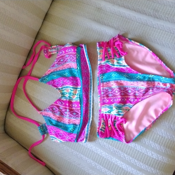 Two Piece sz 10/12 Girl's Suit - Picture 1 of 7